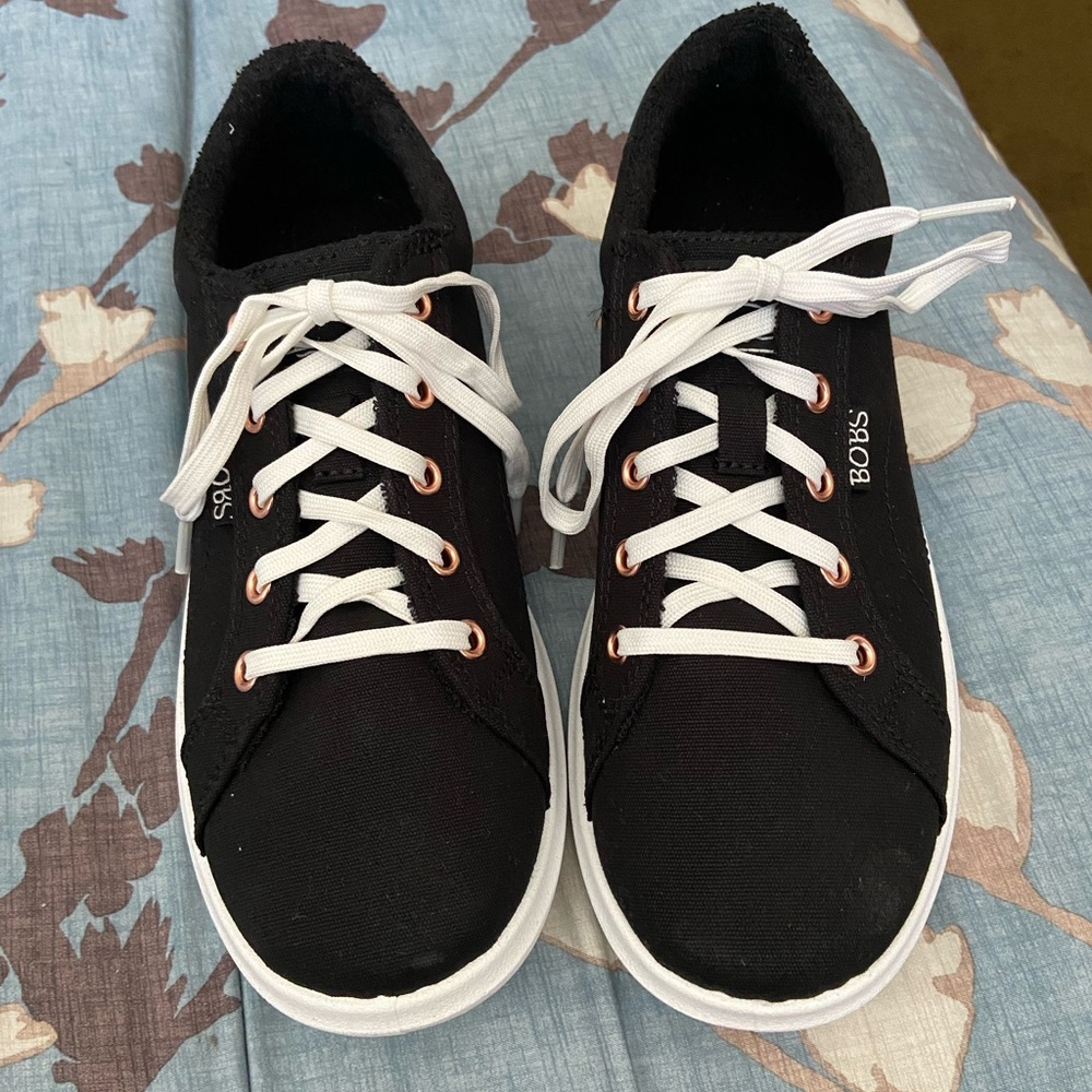 Skechers Women's Black and White Sneakers